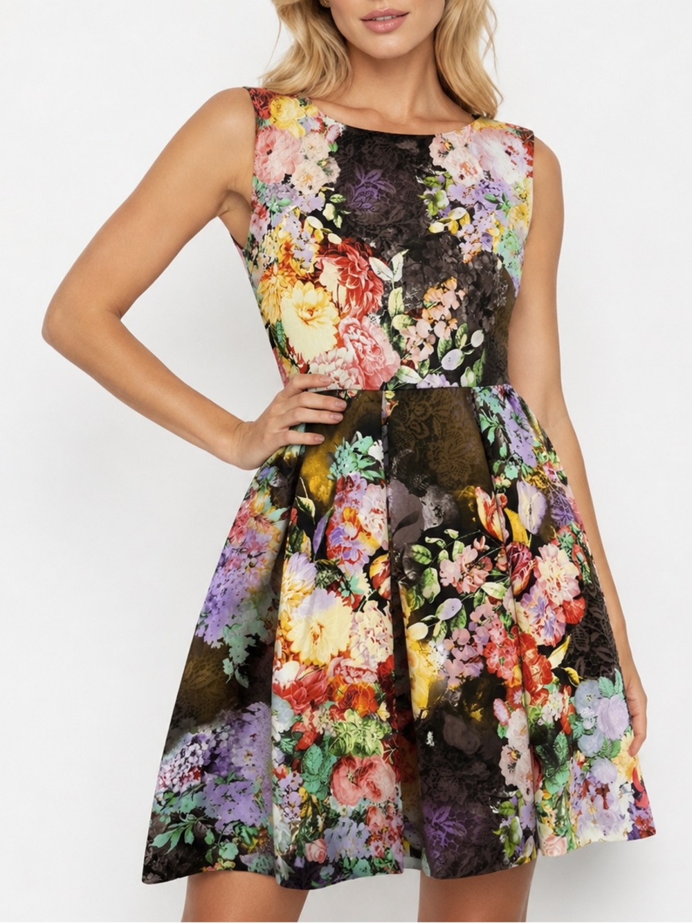 Betsey Johnson Dark Romantic Floral Pleated Scuba Knit Fit & Flare Dress Size 8